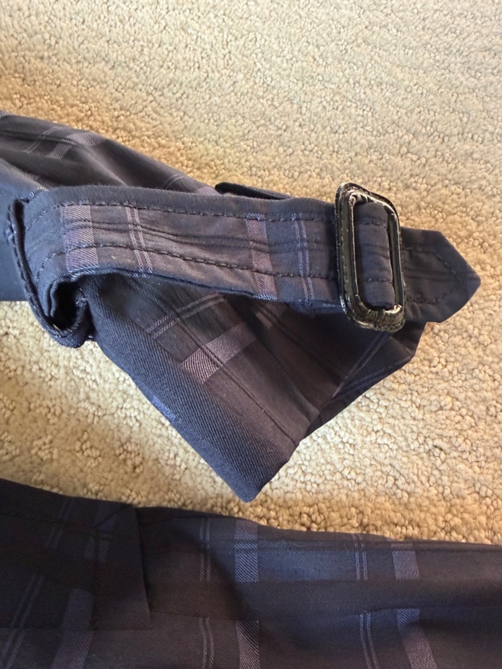 Banana Republic Double-Breasted navy Plaid Trench Coat . Beautifully detailed. - Picture 2 of 8
